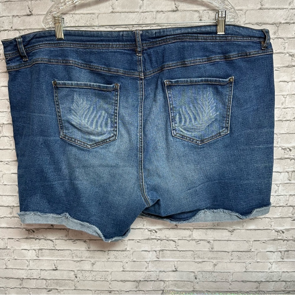 Est. 1946 Denim Women's Curvy Size 22W Jean Shorts Cuffed